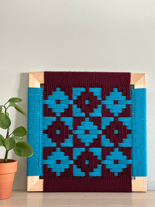 Nan’s Mittens Frame Weave