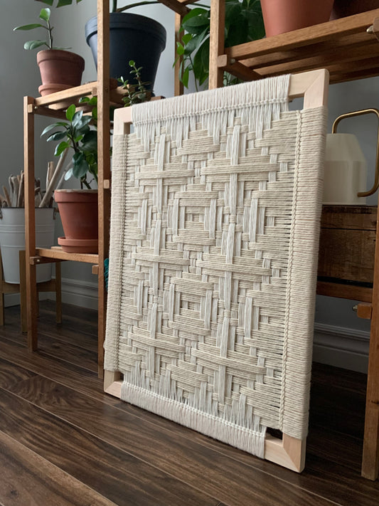 Nan’s Mittens Frame Weave